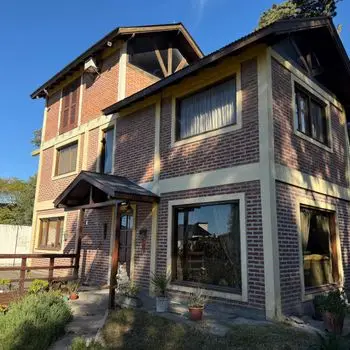 Casa de 4 ambientes en venta en FARO NORTE