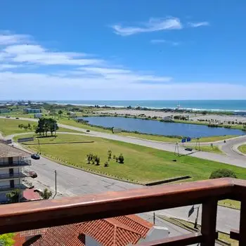 Departamento de 2 ambientes en venta en PUNTA MOGOTES