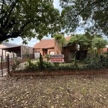 Casa de 3 ambientes en venta en PUNTA MOGOTES