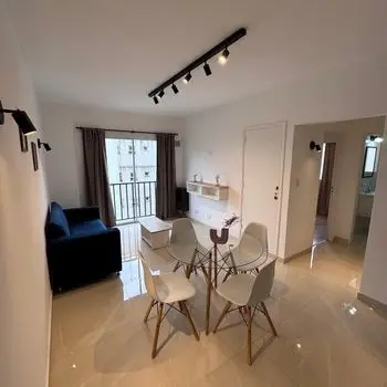 Departamento de 2 ambientes en venta en Centro