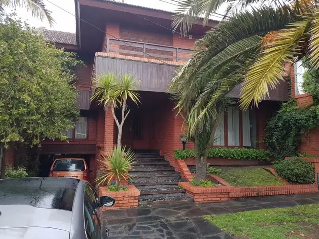 Casa de 5 ambientes en venta en CONSTITUCION