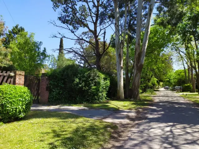 Casa de 4 ambientes en venta en LA FLORIDA