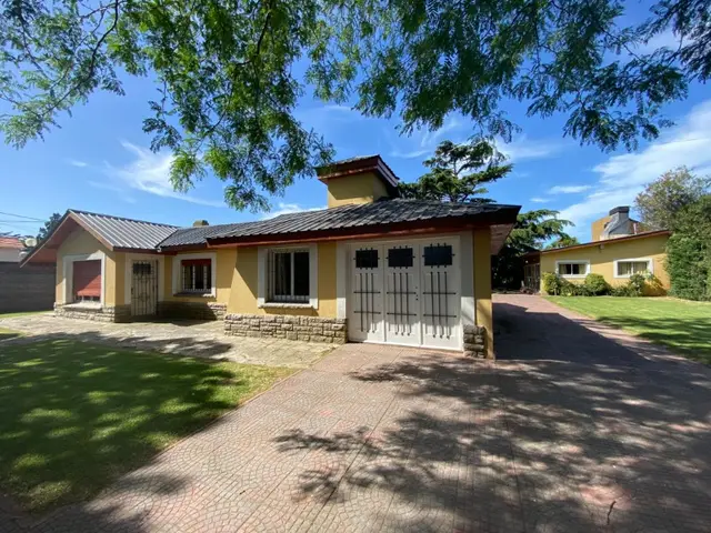 Casa de 5 ambientes en venta en LA FLORIDA