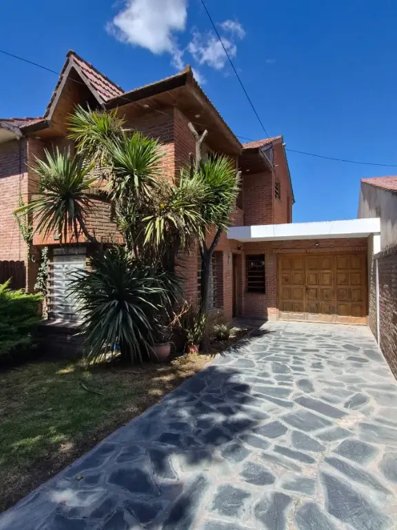 PH de 3 ambientes en venta en LOS PINARES