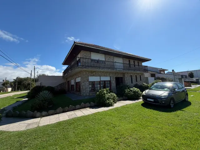 Casa de 5 ambientes en venta en ZACAGNINI JOSE MANUEL