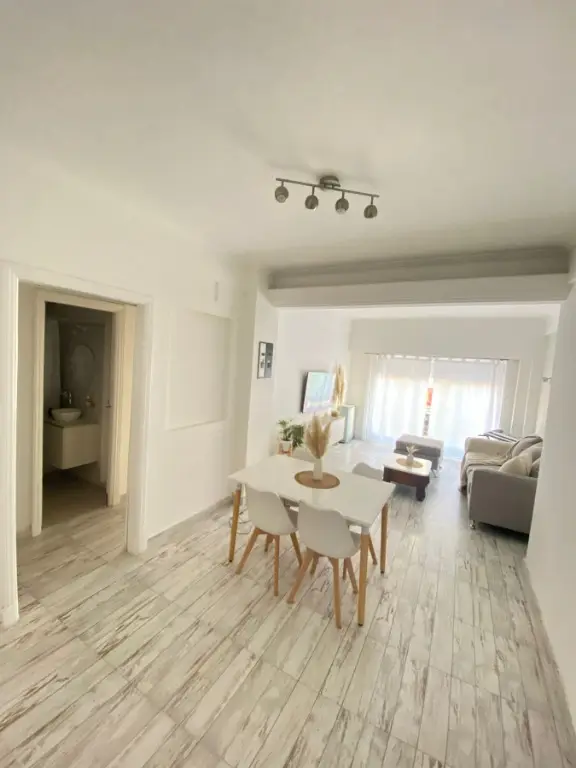 Departamento de 3 ambientes en venta en Centro