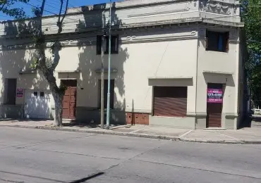 Casa de 3 ambientes en venta en NUEVA POMPEYA
