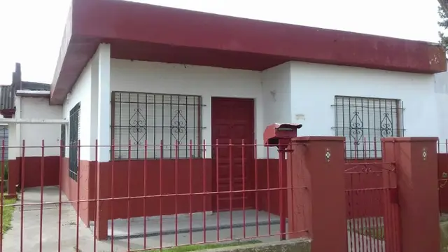 Casa de 4 ambientes en venta en Centro