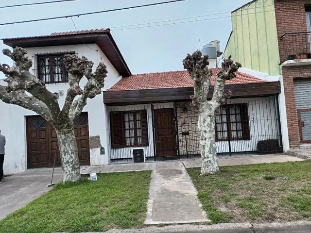 Casa de 2 ambientes en venta en CORONEL DORREGO