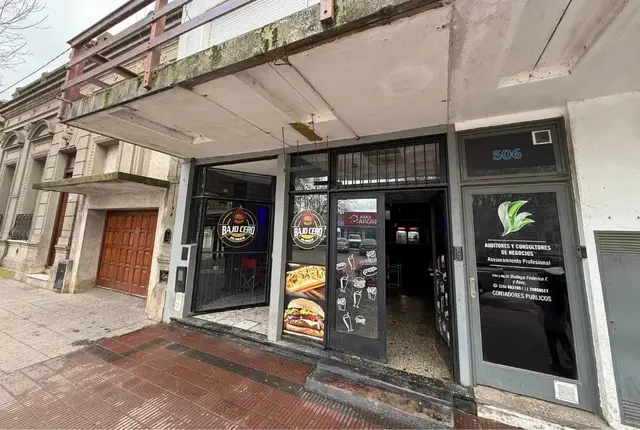 Local en venta en Área Centro