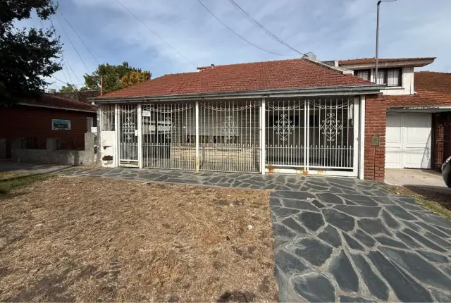Casa en venta en PERALTA RAMOS OESTE