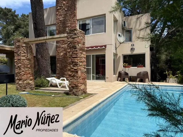Casa de 4 ambientes en venta en SIERRA DE LOS PADRES