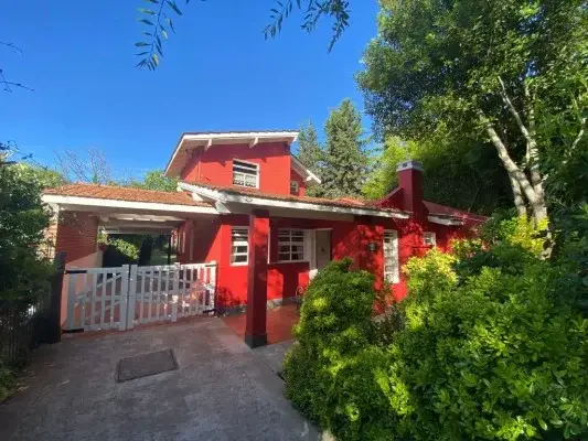 Casa de 4 ambientes en venta en ESTRADA JOSE MANUEL