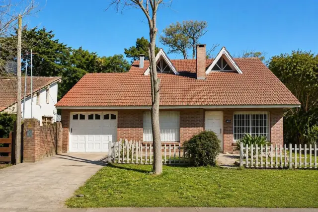 Casa de 3 ambientes en venta en Mar del Plata