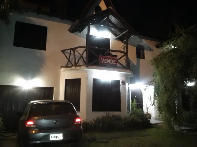 Casa de 5 ambientes en venta en Mar del Plata