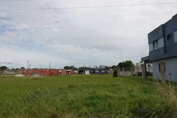 Terreno de 1 ambiente en venta en Camet