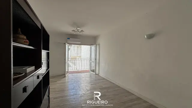 Departamento de 2 ambientes en venta en LA PERLA