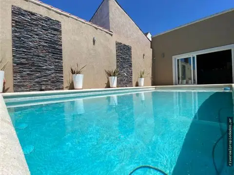 Casa de 3 ambientes en alquiler temporario en PUNTA MOGOTES