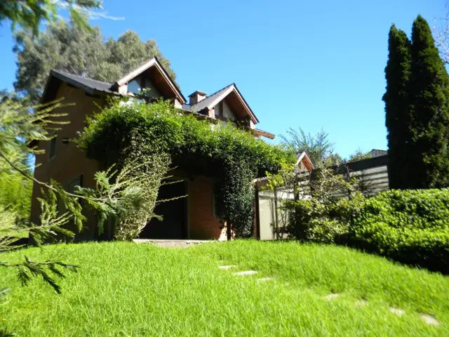 Casa de 2 ambientes en venta en SIERRA DE LOS PADRES
