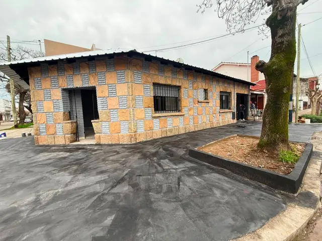 Casa de 3 ambientes en venta en DON BOSCO