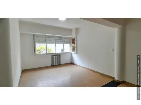 Departamento de 3 ambientes en alquiler en Área Centro