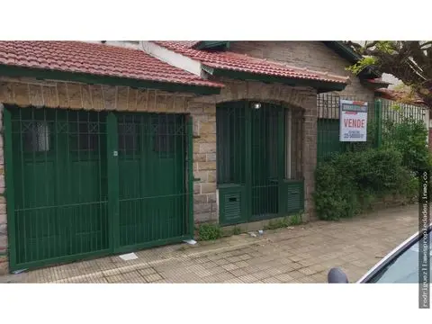 Casa de 4 ambientes en venta en Playa Grande