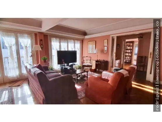 Departamento de 4 ambientes en venta en Centro