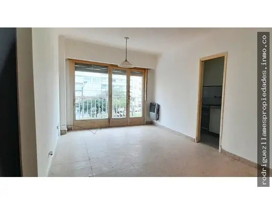 Departamento de 2 ambientes en venta en Centro
