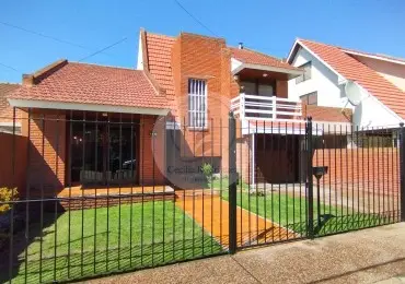 Casa de 5 ambientes en alquiler en Mar del Plata