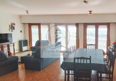 Departamento de 4 ambientes en alquiler temporario en FARO NORTE