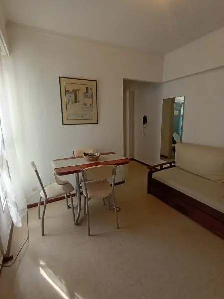 Departamento de 2 ambientes en venta en CERRITO Y SAN SALVADOR