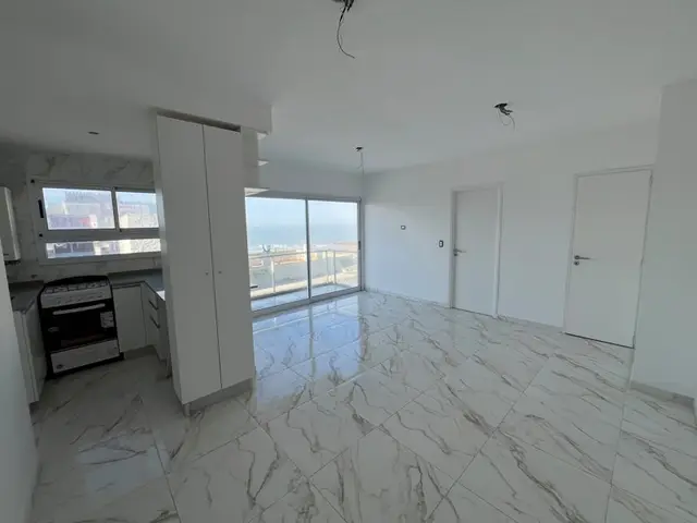 Departamento de 2 ambientes en venta en PARQUE LURO