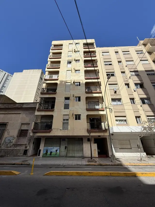Departamento de 3 ambientes en venta en LA PERLA