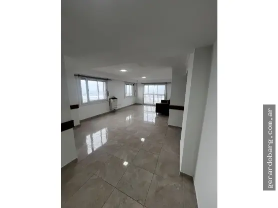 Departamento de 3 ambientes en venta en PARQUE LURO
