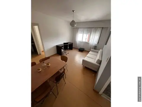 Departamento de 2 ambientes en alquiler en Centro