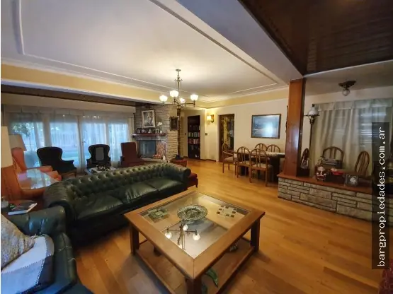 Casa de 4 ambientes en venta en PLAYA GRANDE