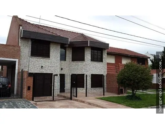 Casa de 5 ambientes en venta en SAN CARLOS
