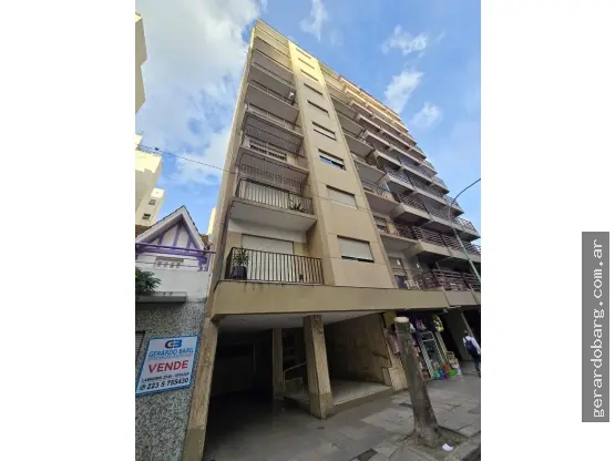 Departamento de 2 ambientes en venta en Centro