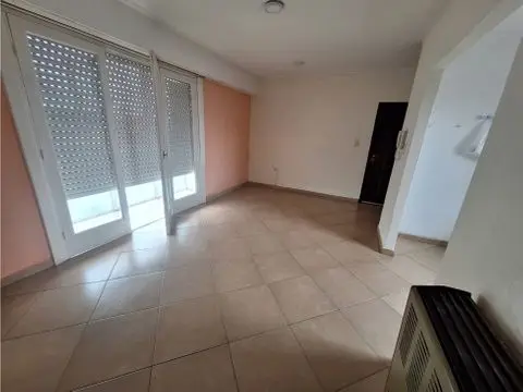 Departamento de 2 ambientes en alquiler en PERALTA RAMOS OESTE