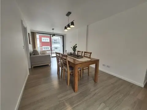 Departamento de 2 ambientes en venta en Plaza Colón