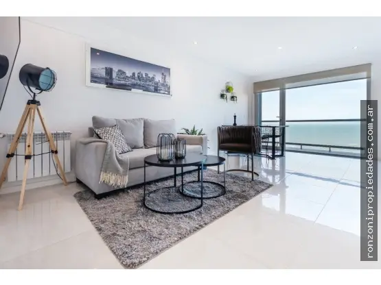Departamento de 1 ambiente en venta en CONSTITUCION