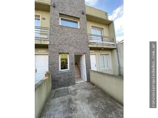 PH de 1 ambiente en venta en VILLA PRIMERA