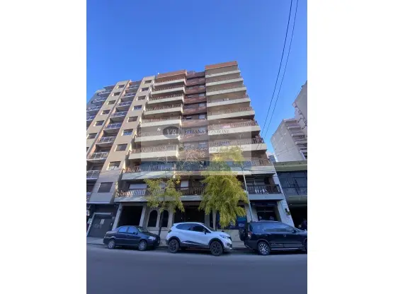 Departamento de 2 ambientes en venta en Centro