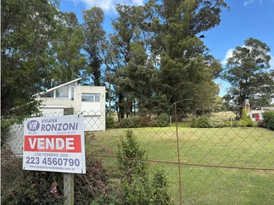 Casa de 3 ambientes en venta en SANTA CELINA