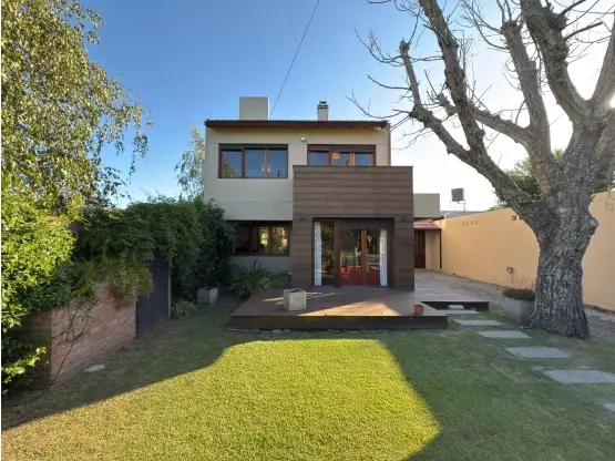 Casa de 4 ambientes en venta en ESTRADA JOSE MANUEL