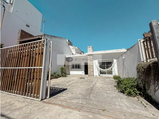 Casa de 2 ambientes en venta en CONSTITUCION