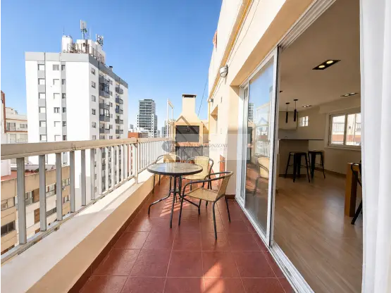 Departamento de 4 ambientes en venta en LA PERLA