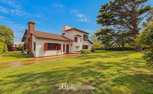Casa de 6 ambientes en venta en ALFAR