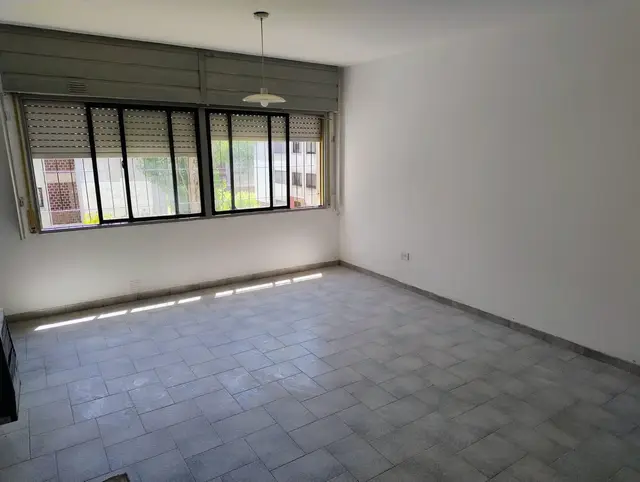 Departamento de 3 ambientes en venta en ROLDAN BELISARIO