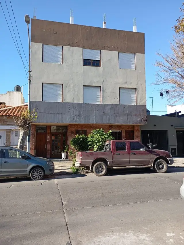 Local de 10 ambientes en venta en SAN JOSE